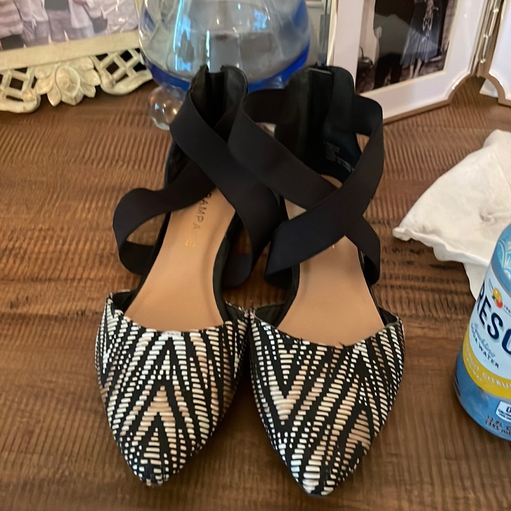 Rampage pointed toe flats